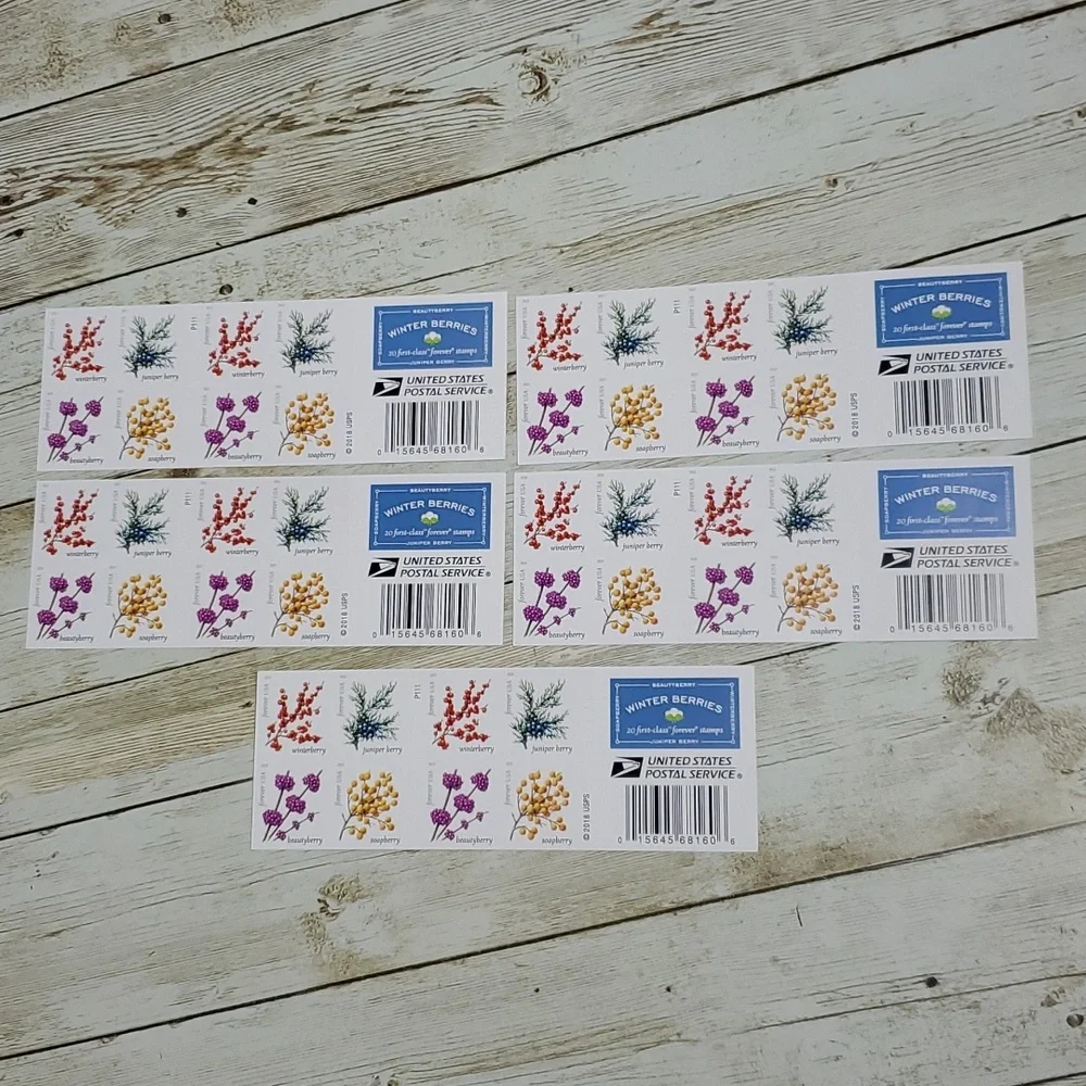 100‎ Winter Berries 2019 Forever Postage Stamps USPS Christmas Cards Weddings